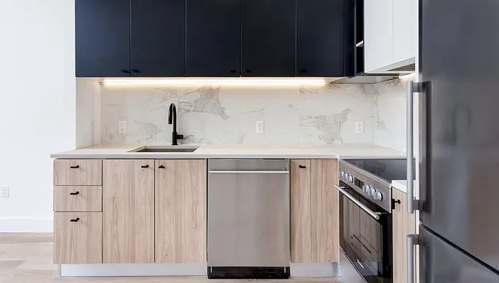 Rented by Carnegie Management Inc | media 8