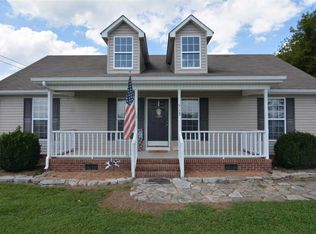 513 Old Lincoln Rd, Fayetteville, TN 37334