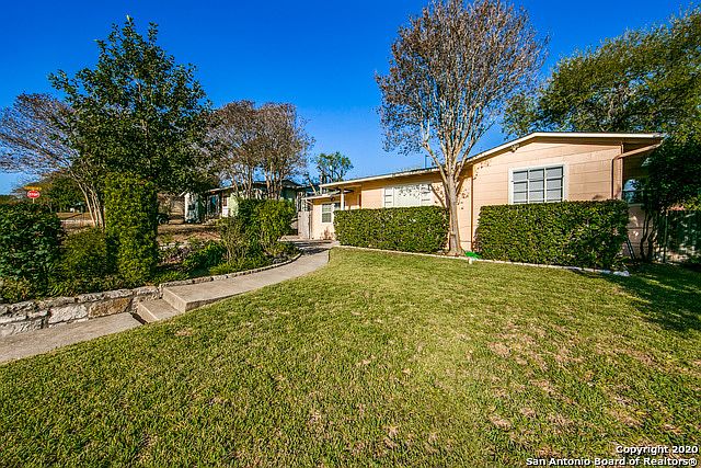 1st image of 607 Sumner Dr