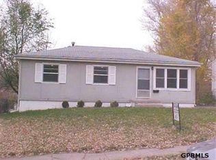 4510 Jaynes St, Omaha, NE 68111