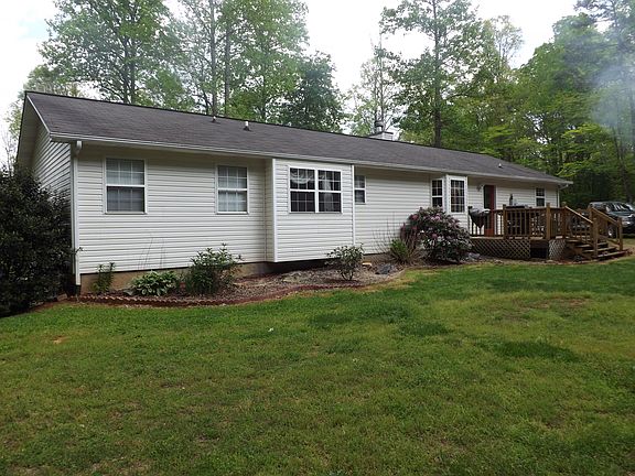 5th image of 2065 Wood Lake Ln