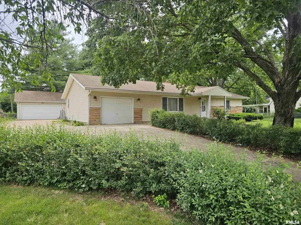 5306 E Cambron Ave, Chillicothe, IL 61523