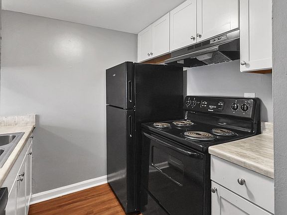 2nd image of 2205 Bemiss Rd #E6