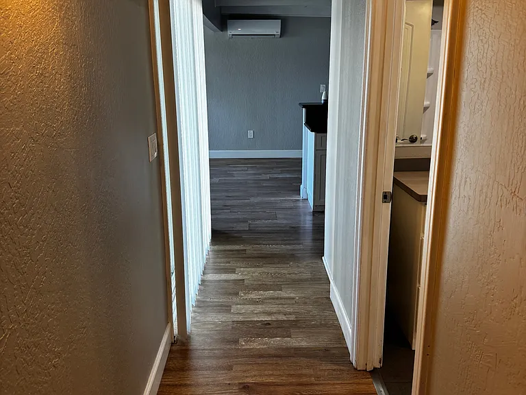 2925 Godman Ave #15 — Photo 11