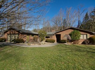 43289 Midland Trl E, White Sulphur Springs, WV 24986