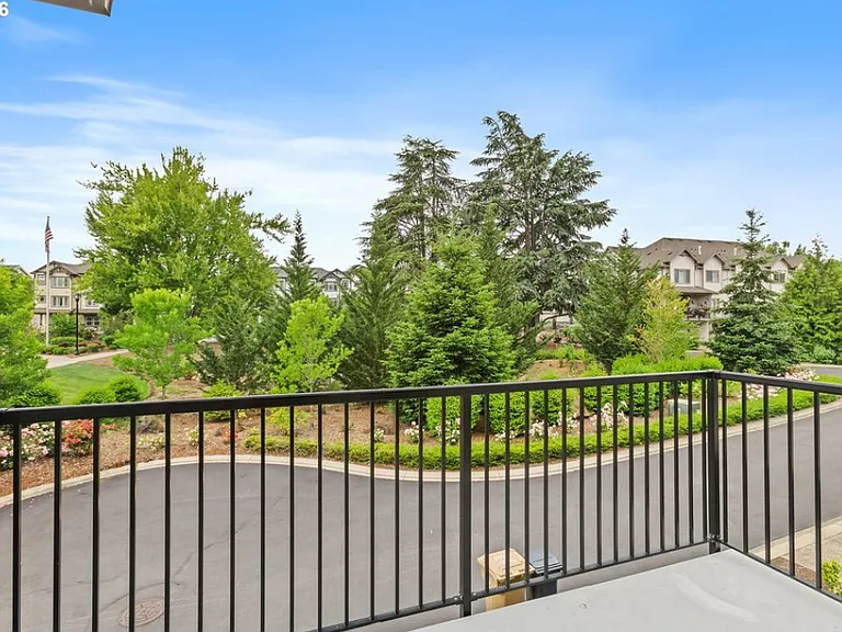 29087 SW Costa Cir W — Photo 4