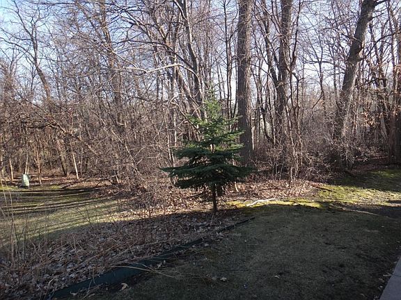 2nd image of 15623 27th Ave N