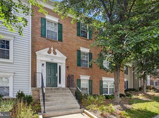 113 Prosperity Ave SE APT F, Leesburg, VA