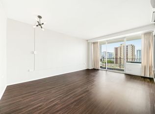 1415 Victoria St #702-1, Honolulu, HI 96822