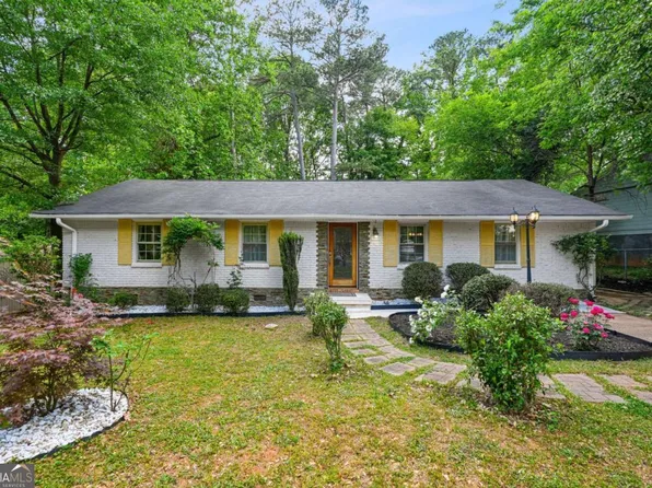 2570 Spring Dr SE, Smyrna, GA 30080