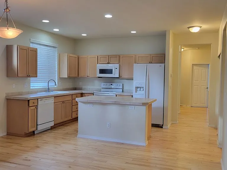 8908 Campus Meadows Loop — Photo 3