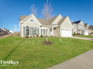 10390 Paper Birch Dr, Charlotte, NC 28215