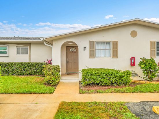 5043 Cresthaven Boulevard #F, West Palm Beach, FL 33415