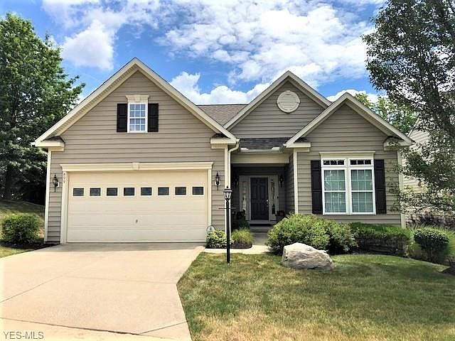 1st image of 899 Willow Creek Dr
