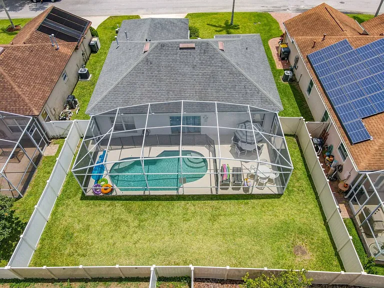 Ella Mae Dr — Photo 45