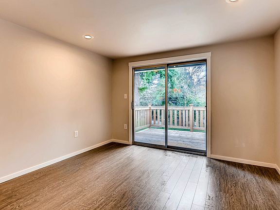 2nd image of 4620 S 150th St