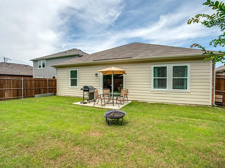 809 Cherry Blossom St — Photo 18