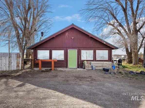2883 Highway 25, Hazelton, ID 83335