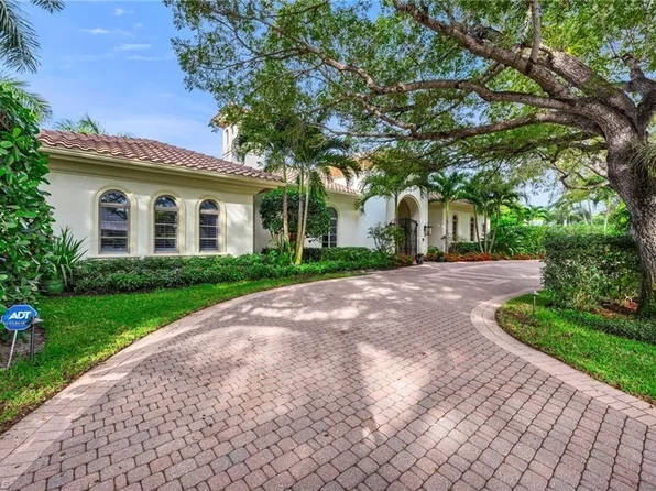 455 1st AVE N, NAPLES, FL 34102