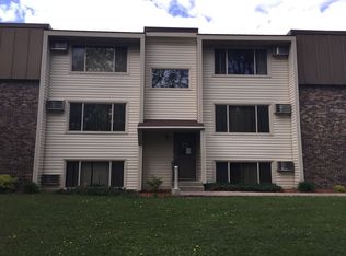 1212 2nd St NE #E-2, Saint Cloud, MN 56304