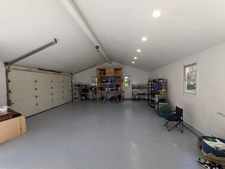 9 N River Dr — Photo 19