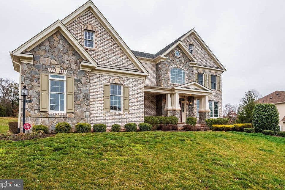 1st image of 5316 Chaffins Farm Ct