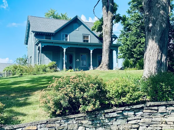 40 Young America Road, Germantown, NY 12526