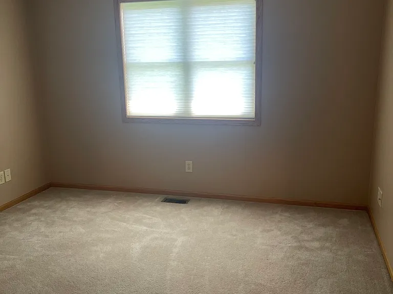 3505 Grainger Pkwy — Photo 16