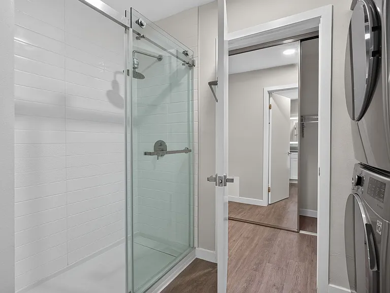 425 Coronado Ave — Photo 36