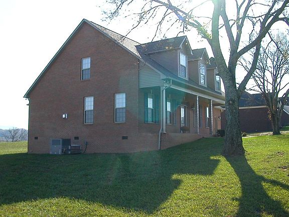 3rd image of 2060 Kentucky St