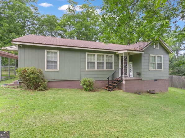 2 Spell St, Manchester, GA 31816