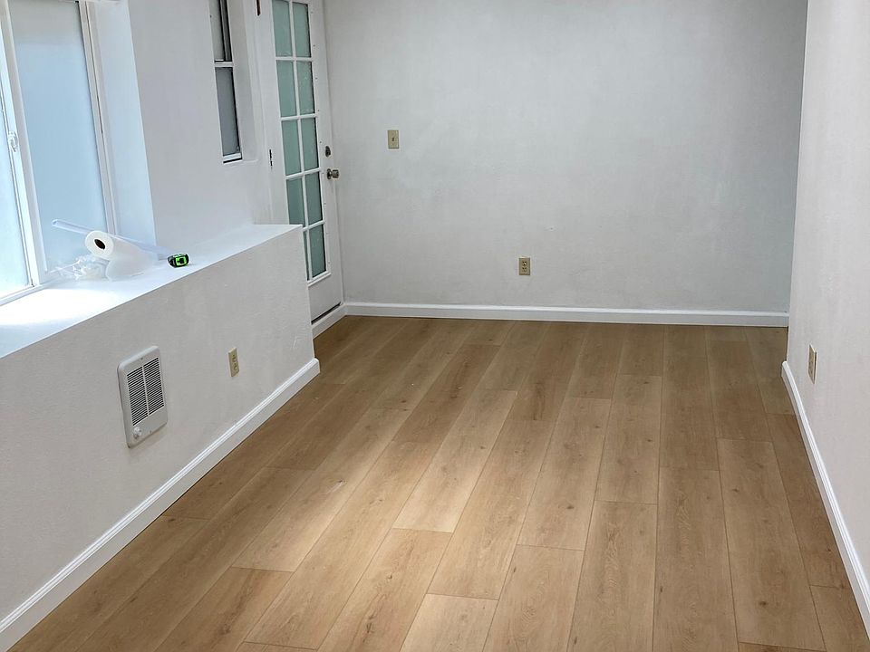 1st image of 382 15th Ave #A
