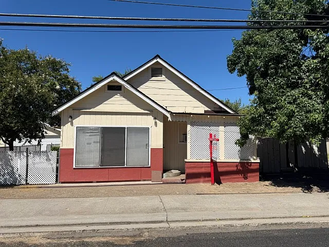 511 Coffee Rd — Photo 2