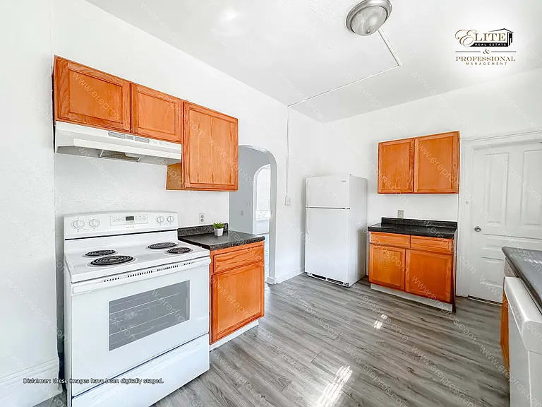 836 E Shiawassee St #1 — Photo 13