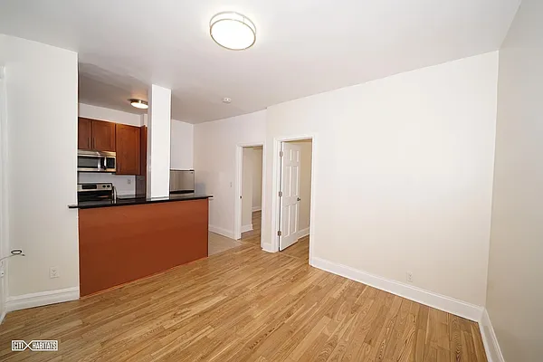 Rented by Citi Habitats | media 29