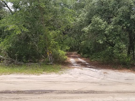 3rd image of Darwood St