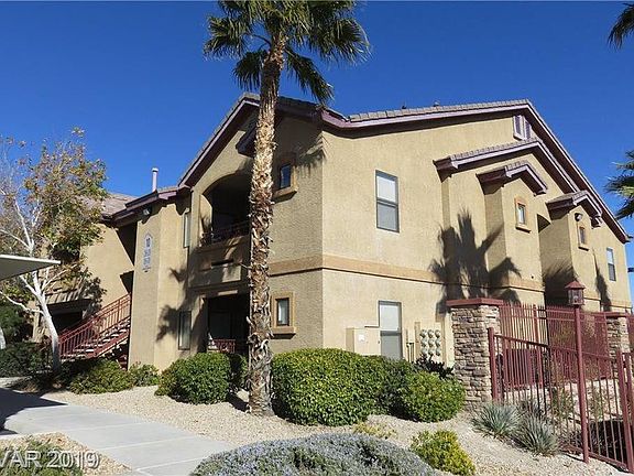 3rd image of 8250 N Grand Canyon Dr Unit 2165