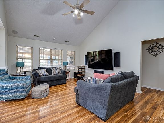 5th image of 625 Settlers Walk Blvd