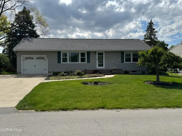 403 N High St, Pandora, OH 45877