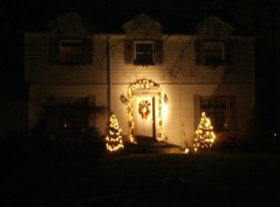 568 Hampshire Rd, Akron, OH 44333