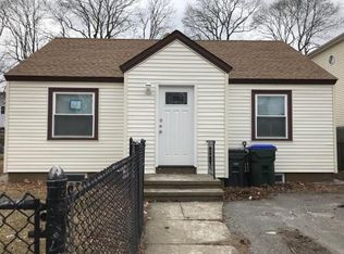 152 Merino St, Providence, RI 02909