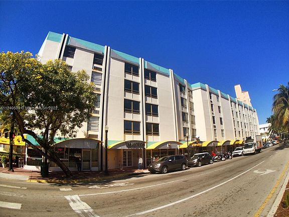2nd image of 710 Washington Ave APT 412