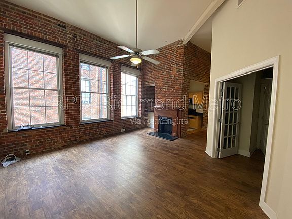 2nd image of 1321 1/2 E Main St Unit 210