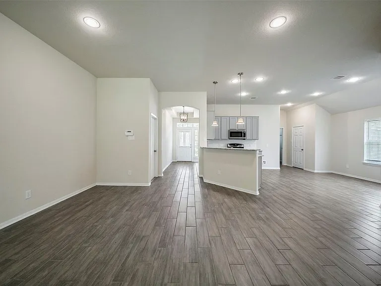 3227 Fairhaven Ln — Photo 10