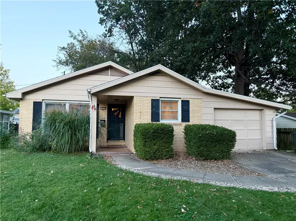 1623 Laurel Pl, Danville, IL 61832