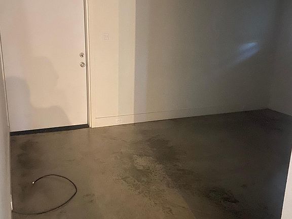 5th image of 1109 N Brents Ave