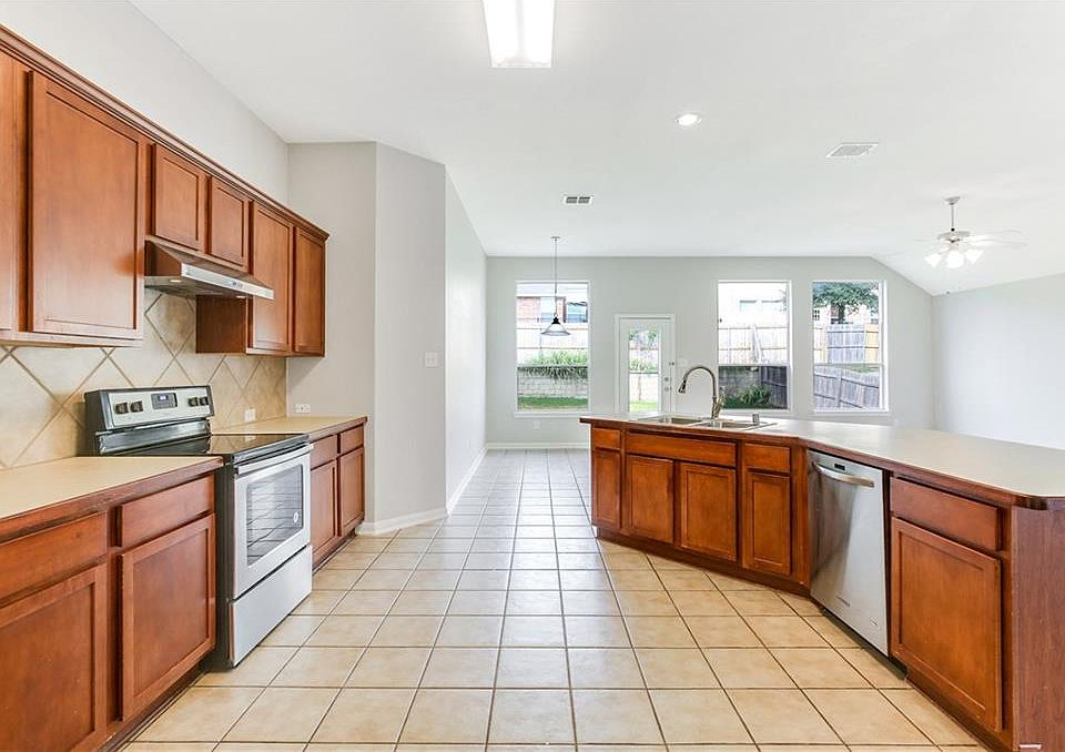 1st image of 12205 Hedge Apple Ct