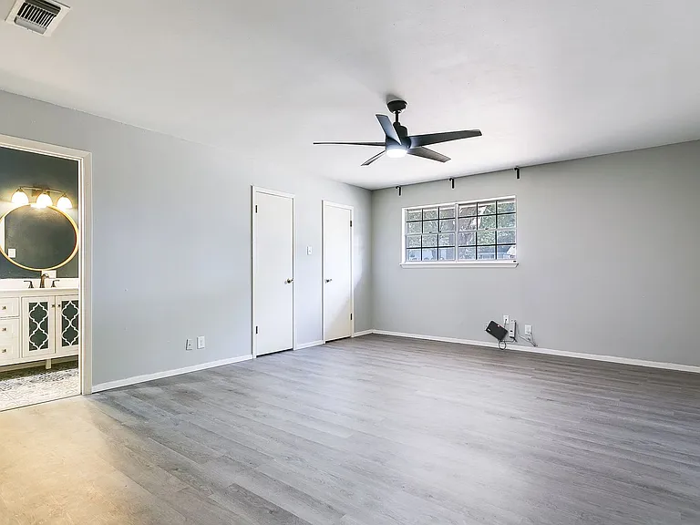 2708 Canyon Creek Dr — Photo 18
