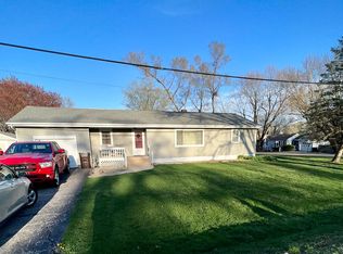 1914 N Eastern Ave, McHenry, IL 60050