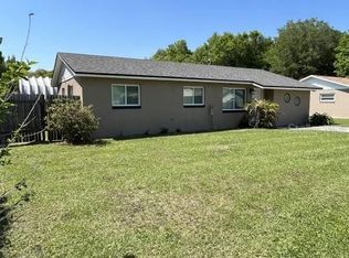 631 Wisteria Ave, Umatilla, FL 32784